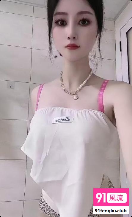 洪山细腰大奶菲姨